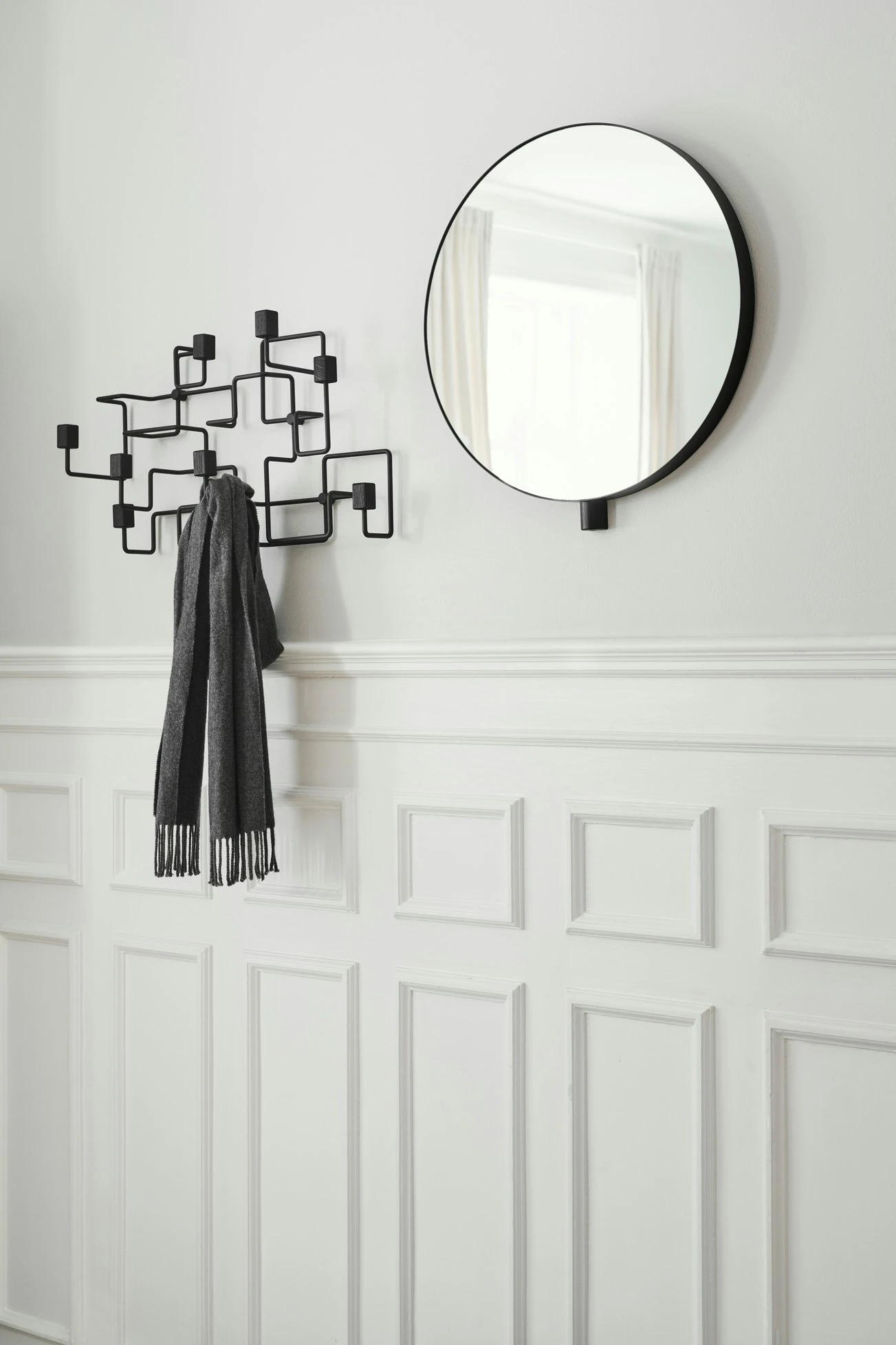 GEJST Kollage Seinäpeili Ø50 Cm, Tumman Tamminen 6 GEJST Kollage Seinäpeili Ø50 Cm, Tumman Tamminen - Image 4