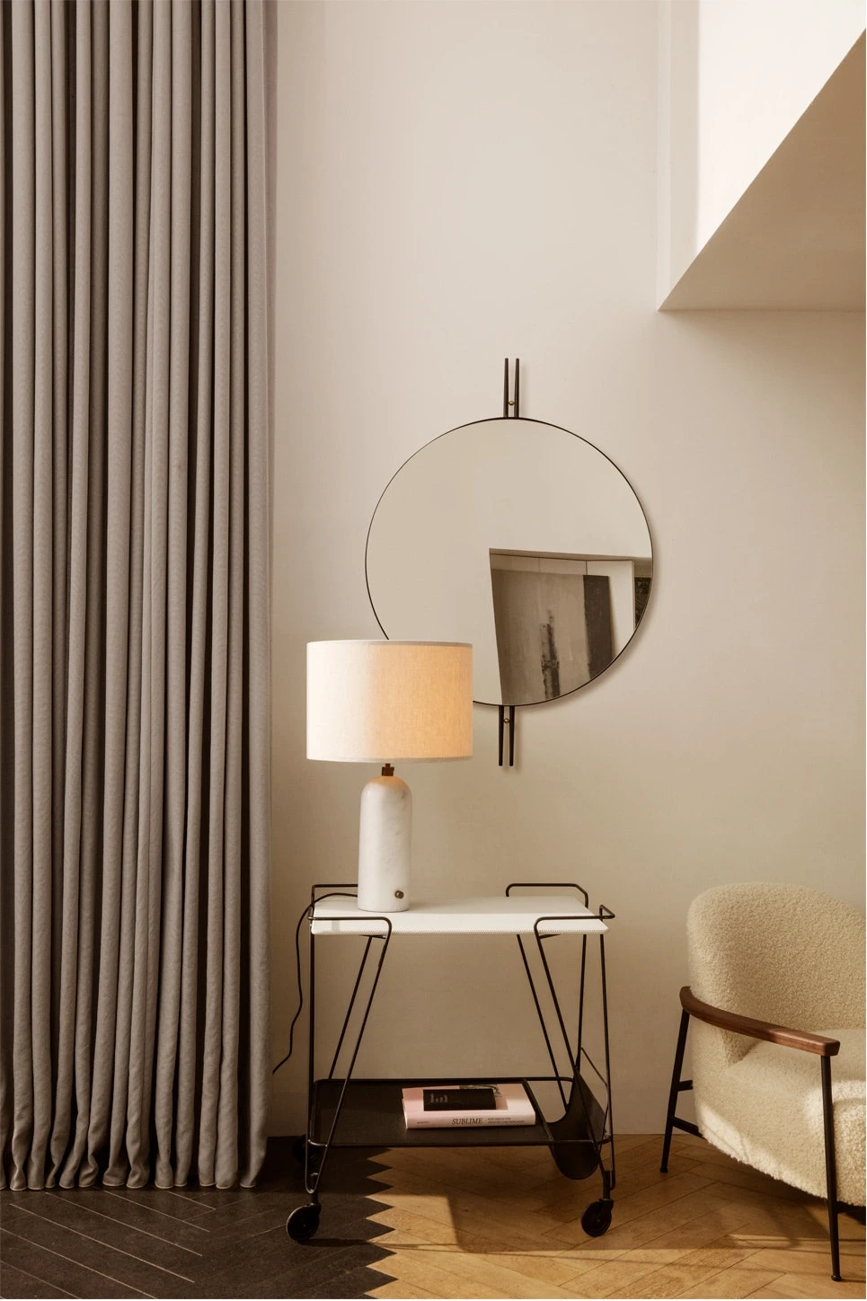 Gubi IOI Seinäpeili Ø80 Cm 8 Gubi IOI Seinäpeili Ø80 Cm - Image 6