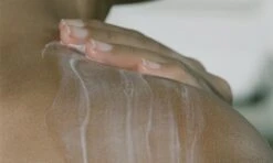 L:A Bruket 124 Sage/Rosemary/Lavender Vartaloemulsio 240 Ml -Lastenhuoneen sisustus la bruket 124 body lotion sage rosemary lavender 240ml 2