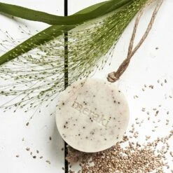 Lastenhuoneen sisustus -Lastenhuoneen sisustus meraki meraki kiintea saippua 150g sesame scrub 1