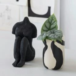 Mette Ditmer Icon Hammasharjanpidike, Musta / Luonnonvalkoinen -Lastenhuoneen sisustus mette ditmer icon 4