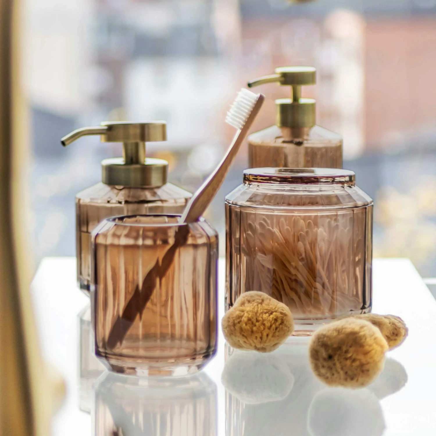 Mette Ditmer Vision Hammasharjanpidike, Latte 4 Mette Ditmer Vision Hammasharjanpidike, Latte - Image 2