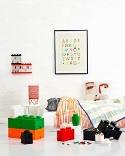 Room Copenhagen LEGO® Laatikko 8 Nuppia, Bright Orange 9 Room Copenhagen LEGO® Laatikko 8 Nuppia, Bright Orange -Lastenhuoneen sisustus room copenhagen lego storage brick 8 light purple 7
