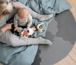 Sebra Blinky The Owl Aktiviteettikirja -Lastenhuoneen sisustus sebra blinky the owl 2