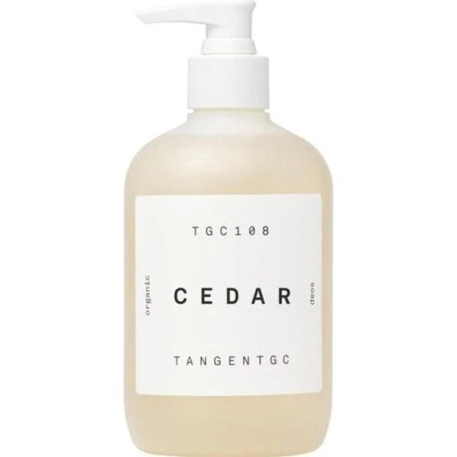 Cedar Nestesaippua 350 Ml -Lastenhuoneen sisustus tangent gc cedar hand soap 350 ml 0