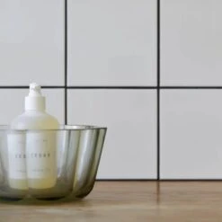 Cedar Nestesaippua 350 Ml 13 Cedar Nestesaippua 350 Ml -Lastenhuoneen sisustus tangent gc cedar hand soap 350 ml 5